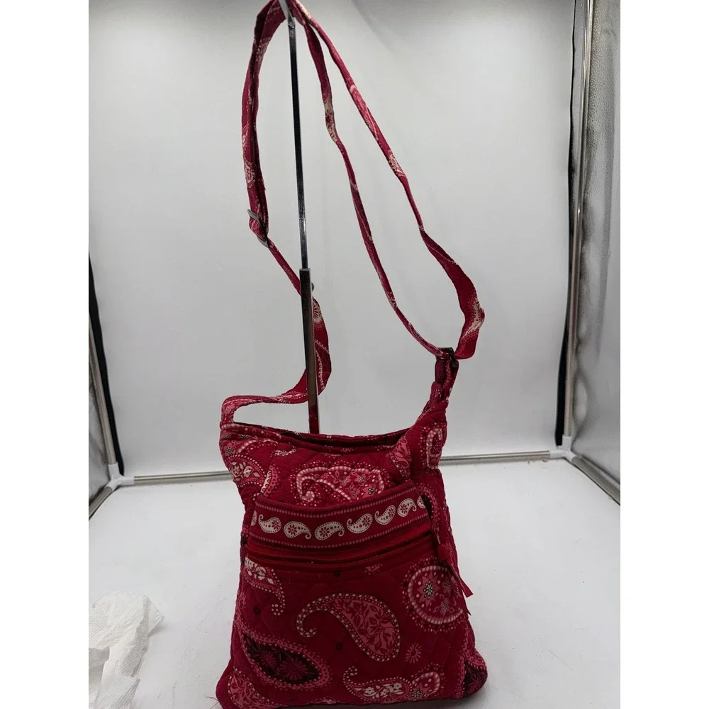Vera Bradley RETIRED Mesa Red Paisley Quilted Crossbody Bag Adjustable Strap